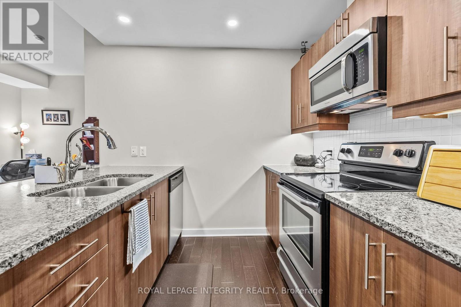 309 - 310 Centrum Boulevard, Ottawa, Ontario  K1E 0A3 - Photo 15 - X13874602
