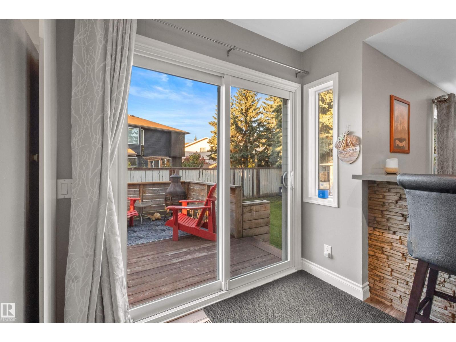 17 DONLEVY PL