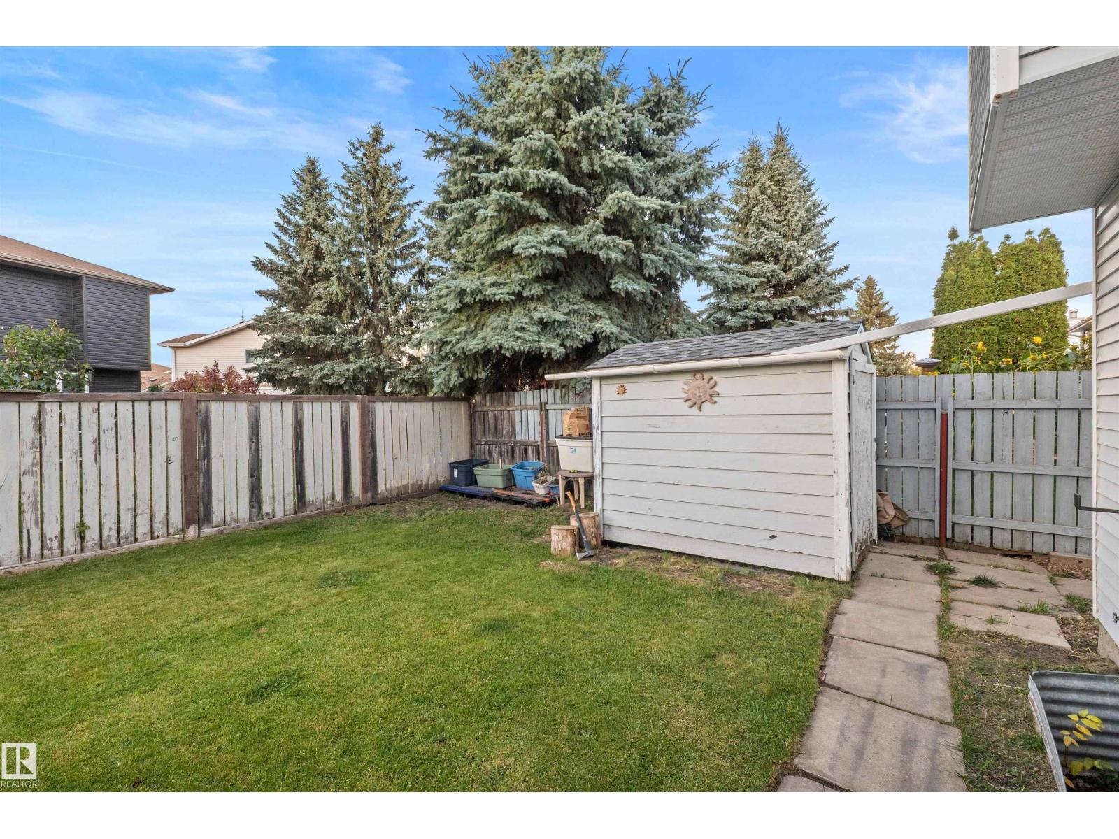 17 DONLEVY PL