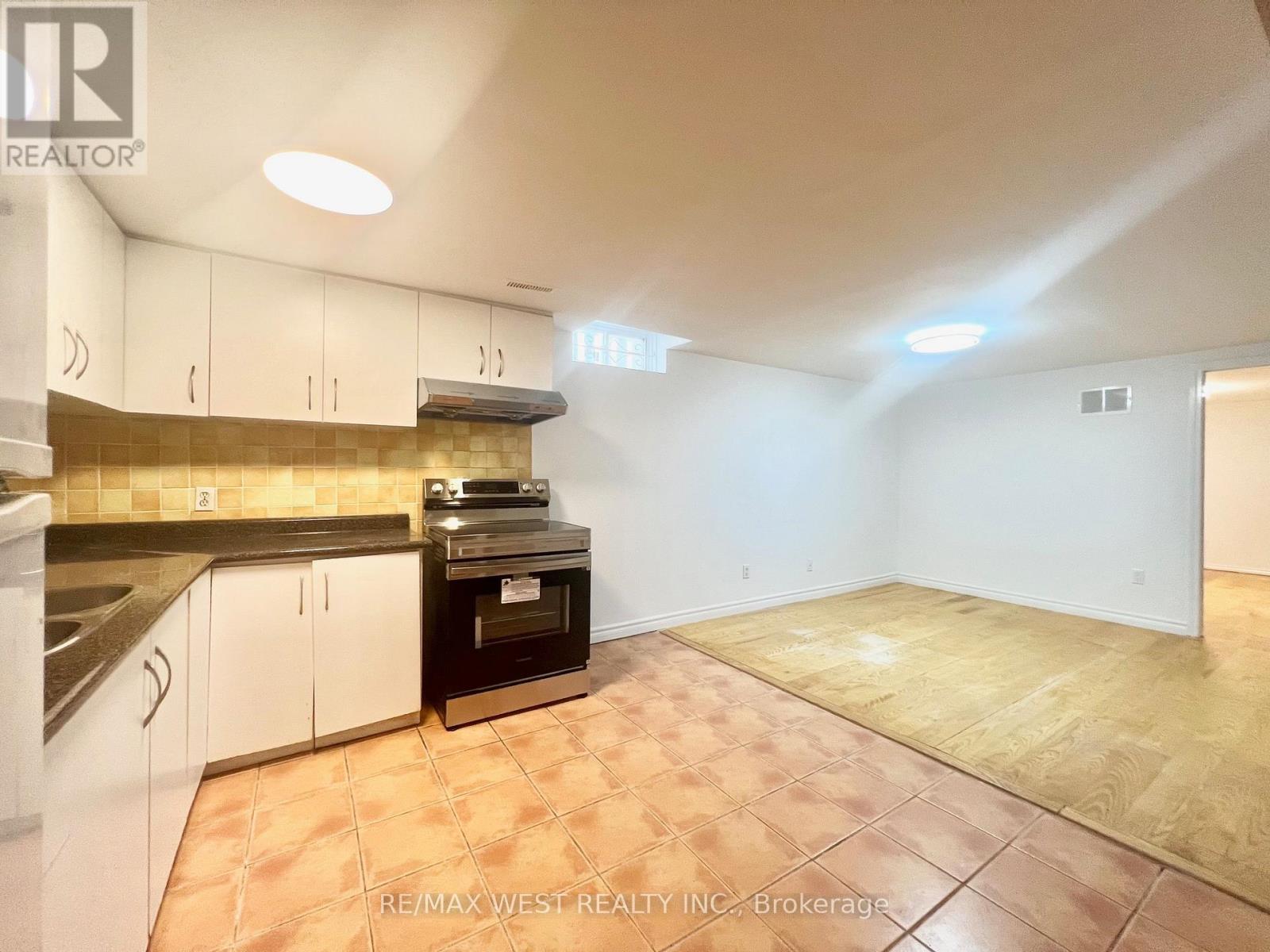 Bsmt - 147 Woodhall Road, Markham, Ontario  L3S 1M5 - Photo 2 - N13874612