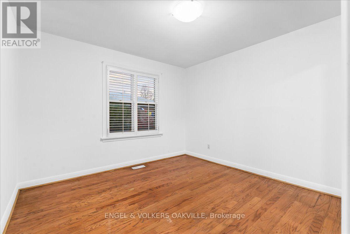 351 Renforth Drive, Toronto, Ontario  M9C 2L8 - Photo 15 - W13874608