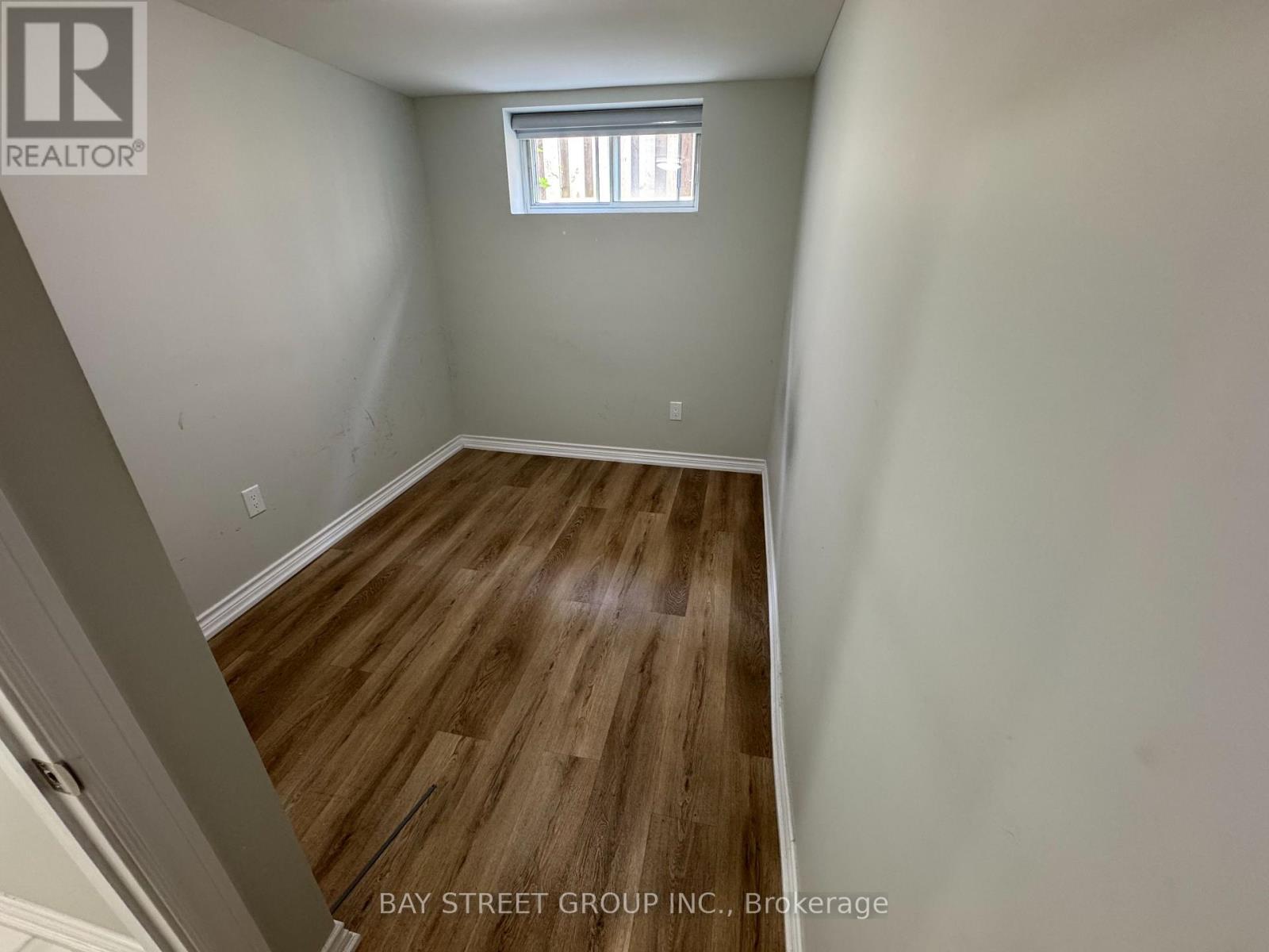 Basement Unit1 - 79 Ascolda Boulevard, Toronto, Ontario  M1J 2N9 - Photo 6 - E13869920