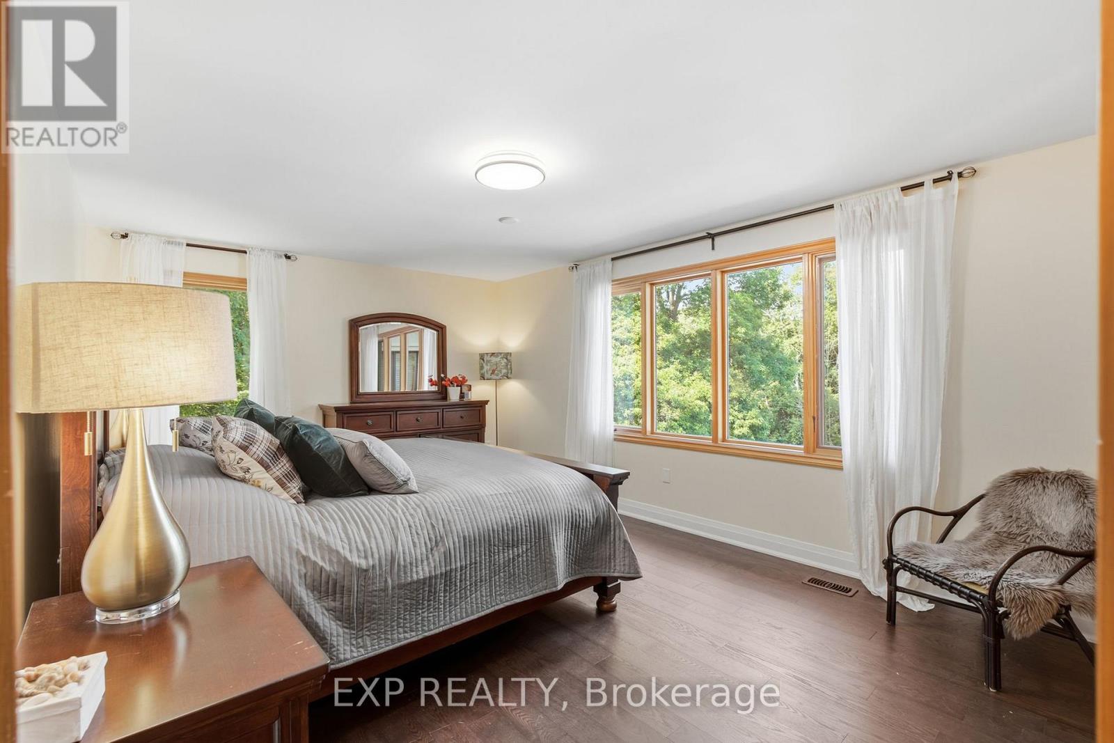 1785 Davis Drive W, King, Ontario  L3Y 4V9 - Photo 14 - N13751414