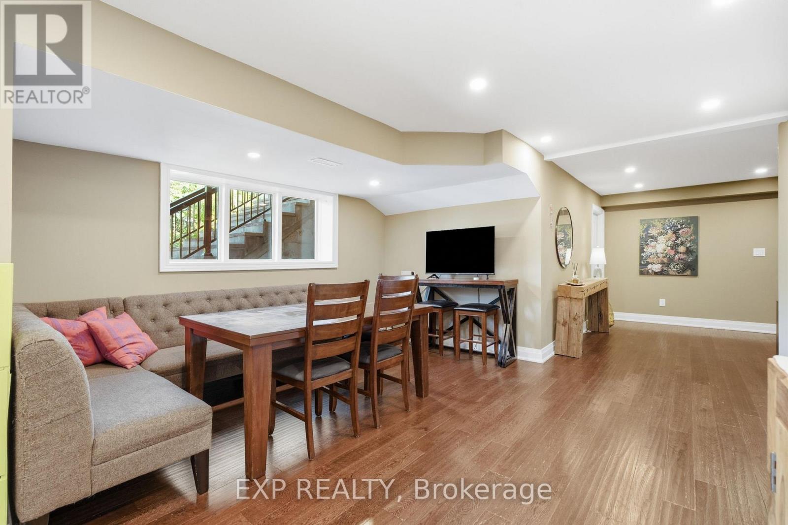 1785 Davis Drive W, King, Ontario  L3Y 4V9 - Photo 25 - N13751414