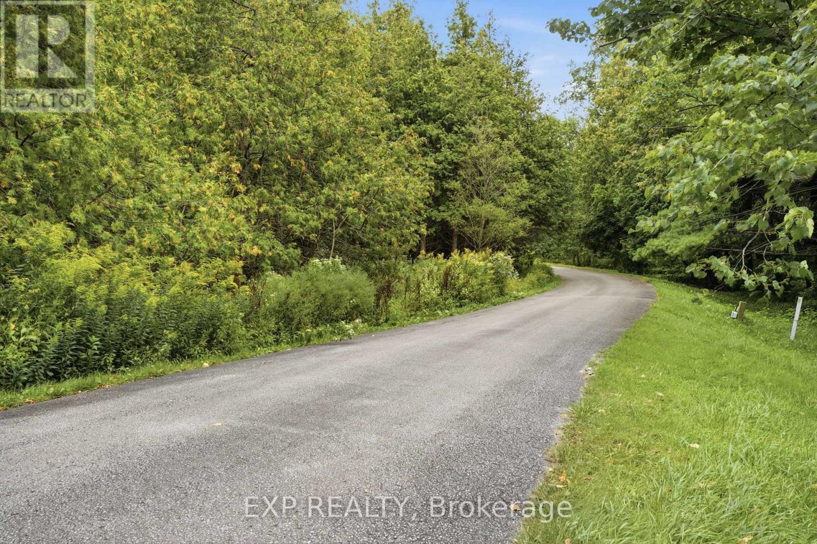 1785 Davis Drive W, King, Ontario  L3Y 4V9 - Photo 38 - N13751414