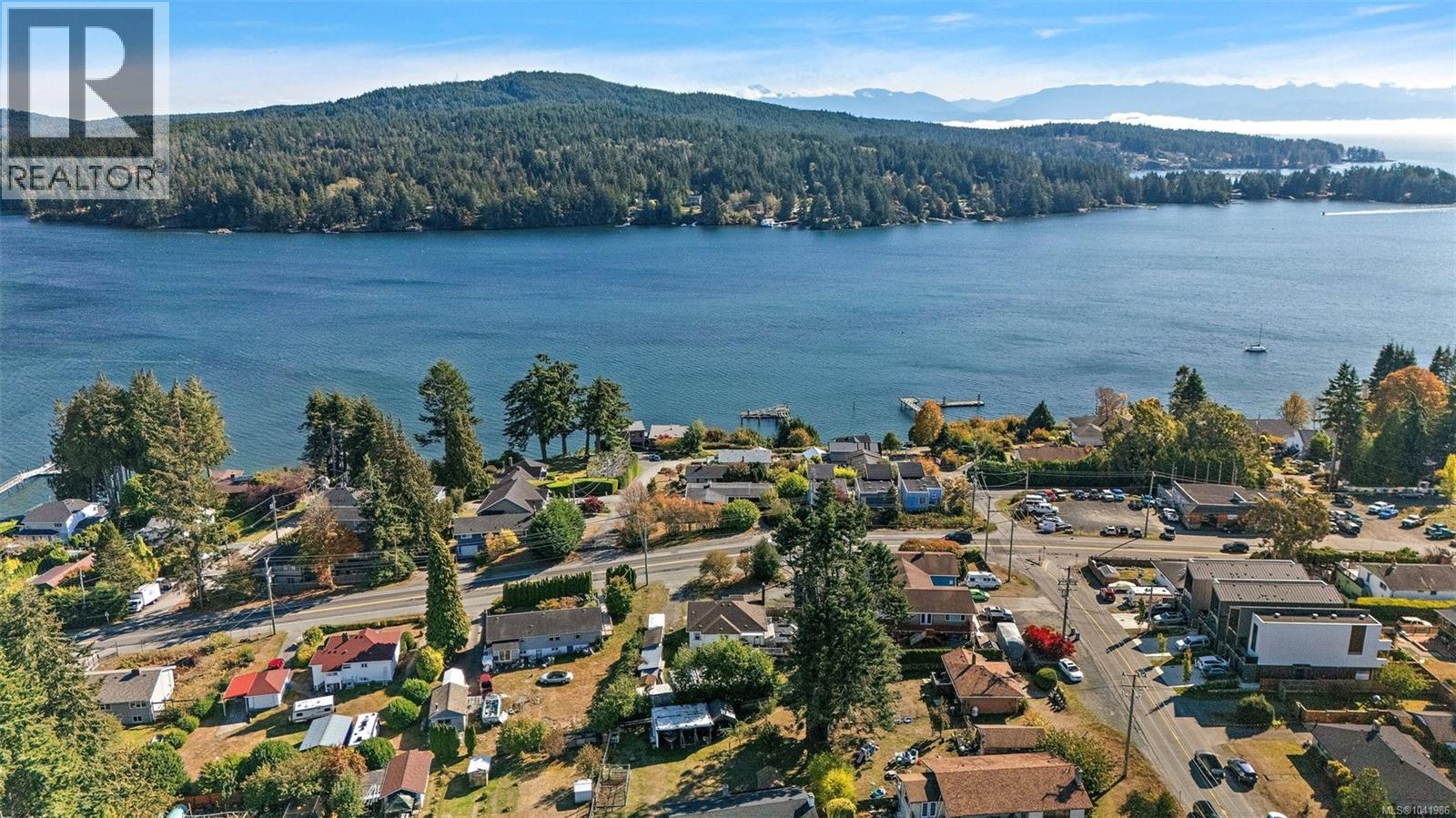 6484 Sooke Rd