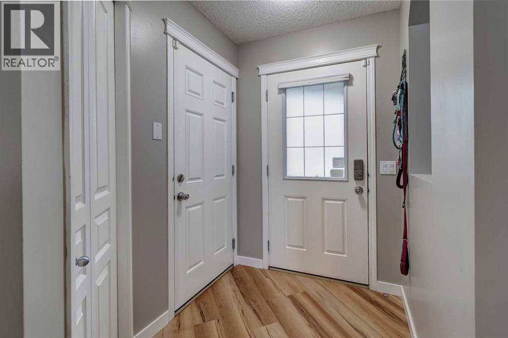 154 Canals Circle SW