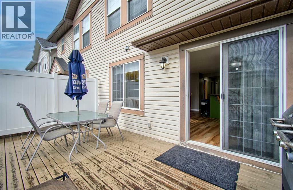 154 Canals Circle SW