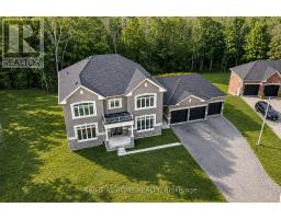 8 FOREST HEIGHTS COURT, Oro-Medonte, Ontario