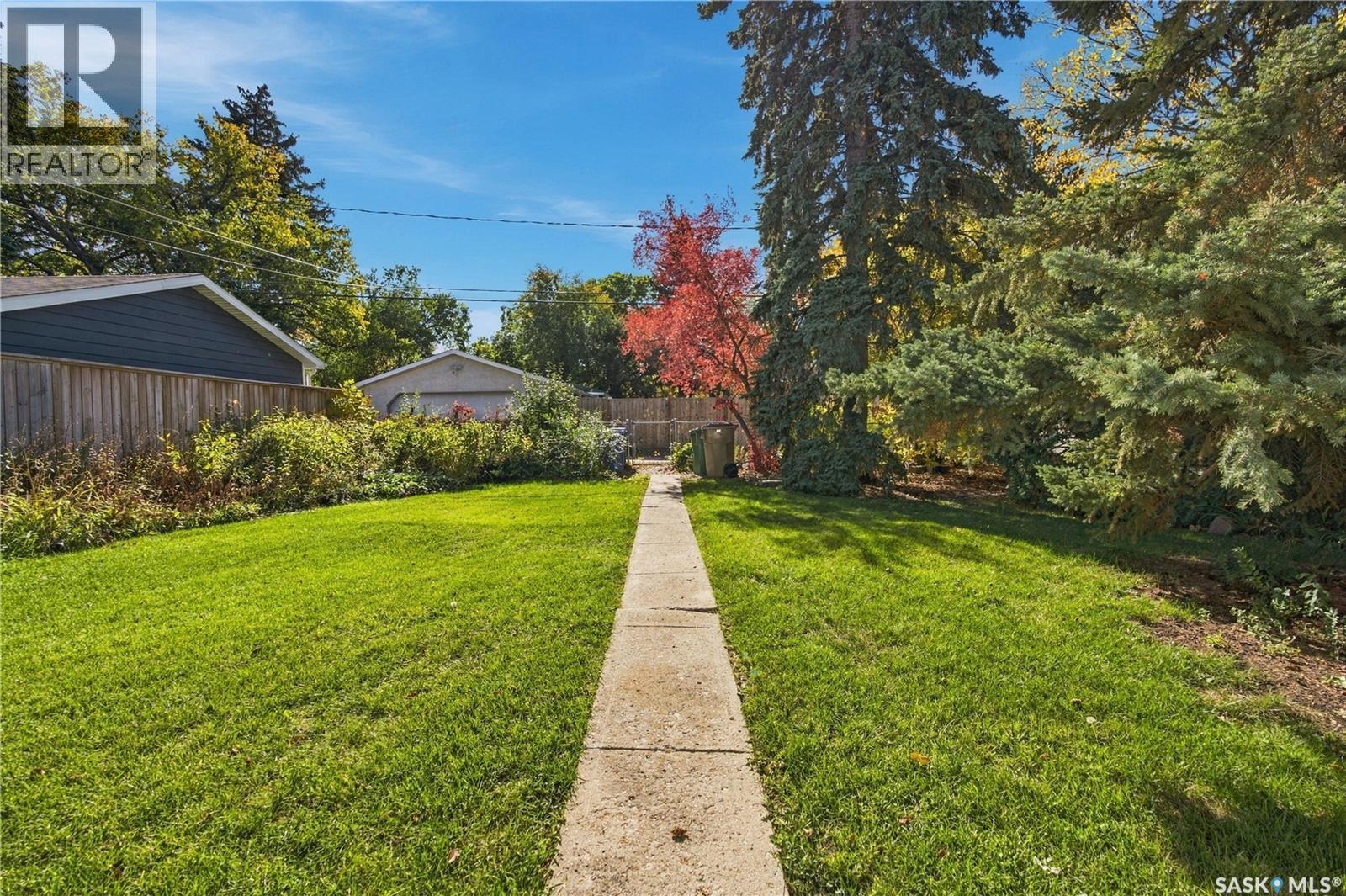 2727 Assiniboine Avenue, Regina, Saskatchewan  S4S 1C7 - Photo 36 - SK050586