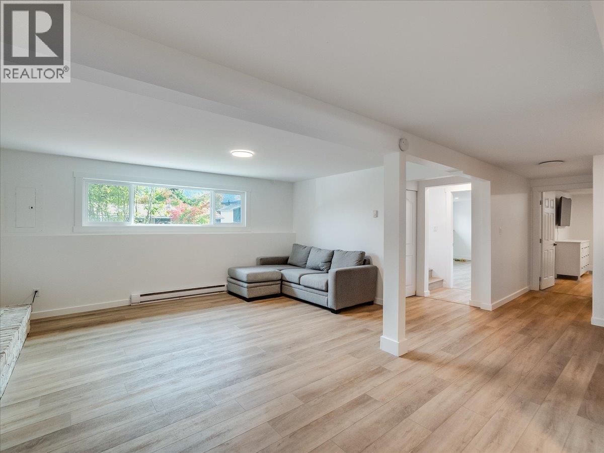 1765 Ridgewood Road, Nelson, British Columbia  V1L 6J9 - Photo 54 - 10402573