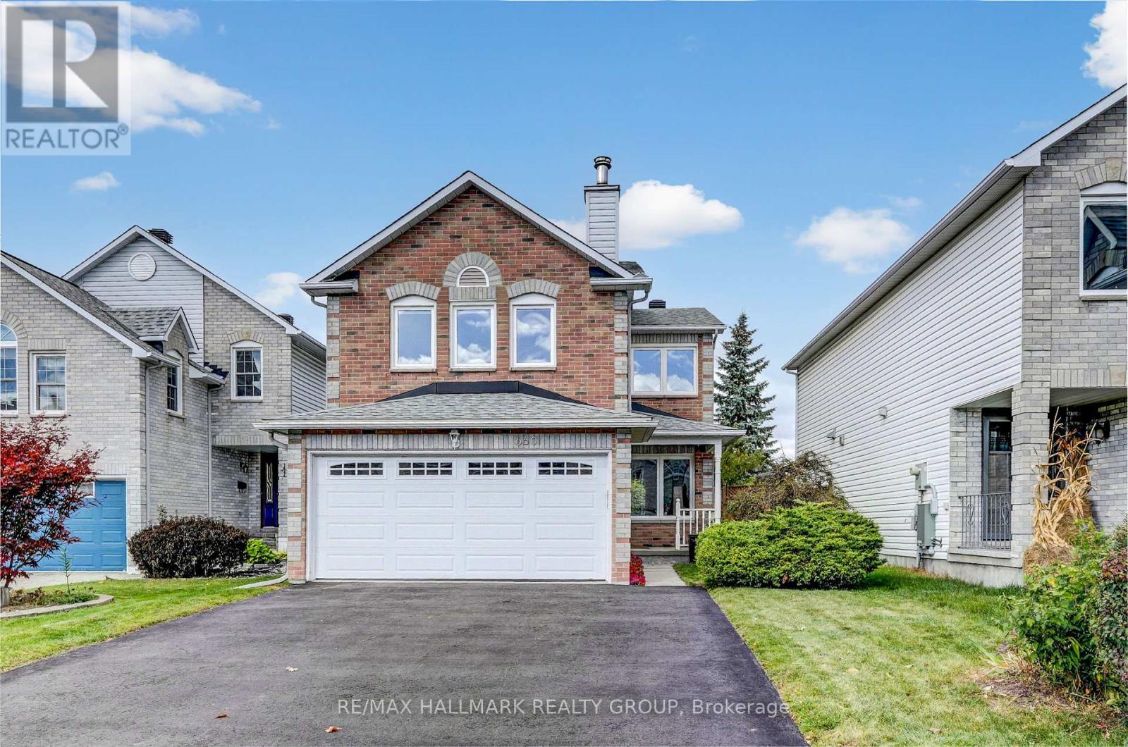 6601 Windsong Avenue, Ottawa, Ontario  K1C 6N1 - Photo 2 - X13867502