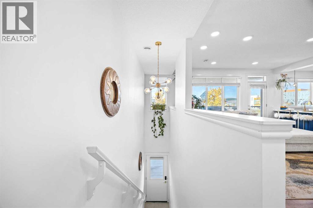 4381 Seton Drive Se, Calgary, Alberta  T3M 3A7 - Photo 9 - A2350909