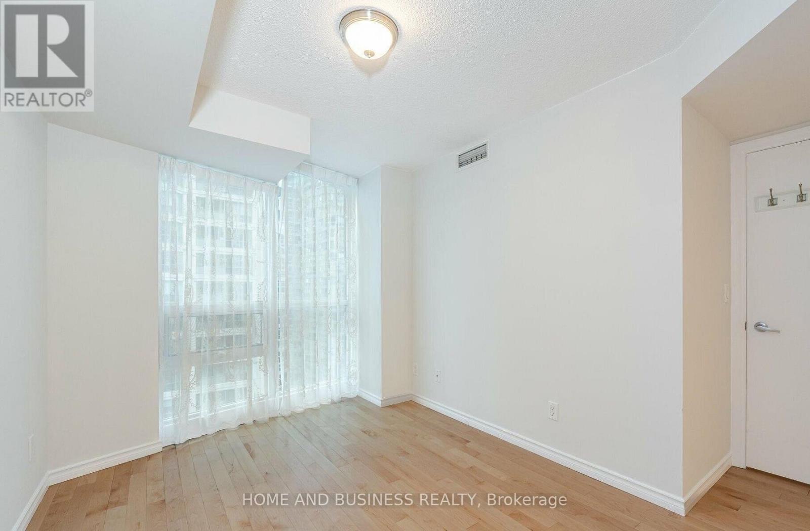1505 - 12 Yonge Street, Toronto, Ontario  M5E 1Z9 - Photo 12 - C13874656