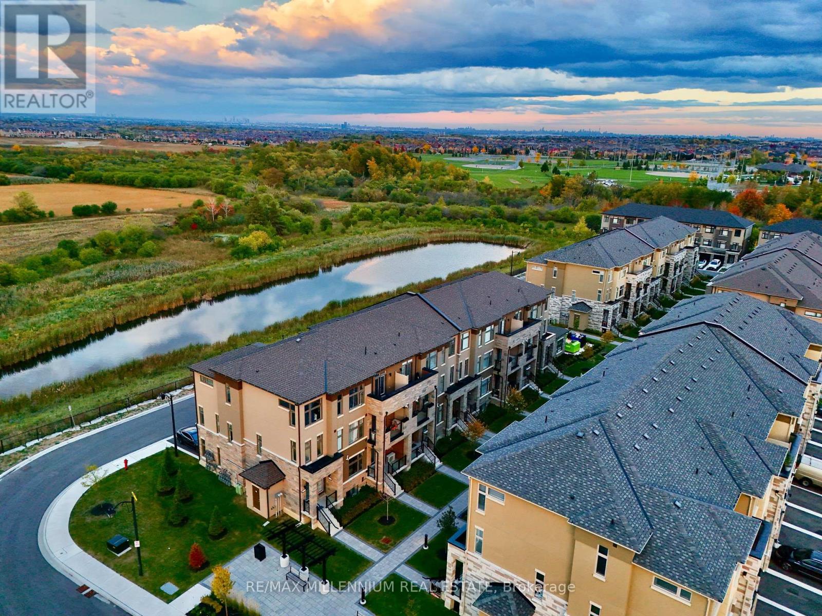 21 - 45 Fieldridge Crescent, Brampton, Ontario  L6R 0A7 - Photo 4 - W13872784