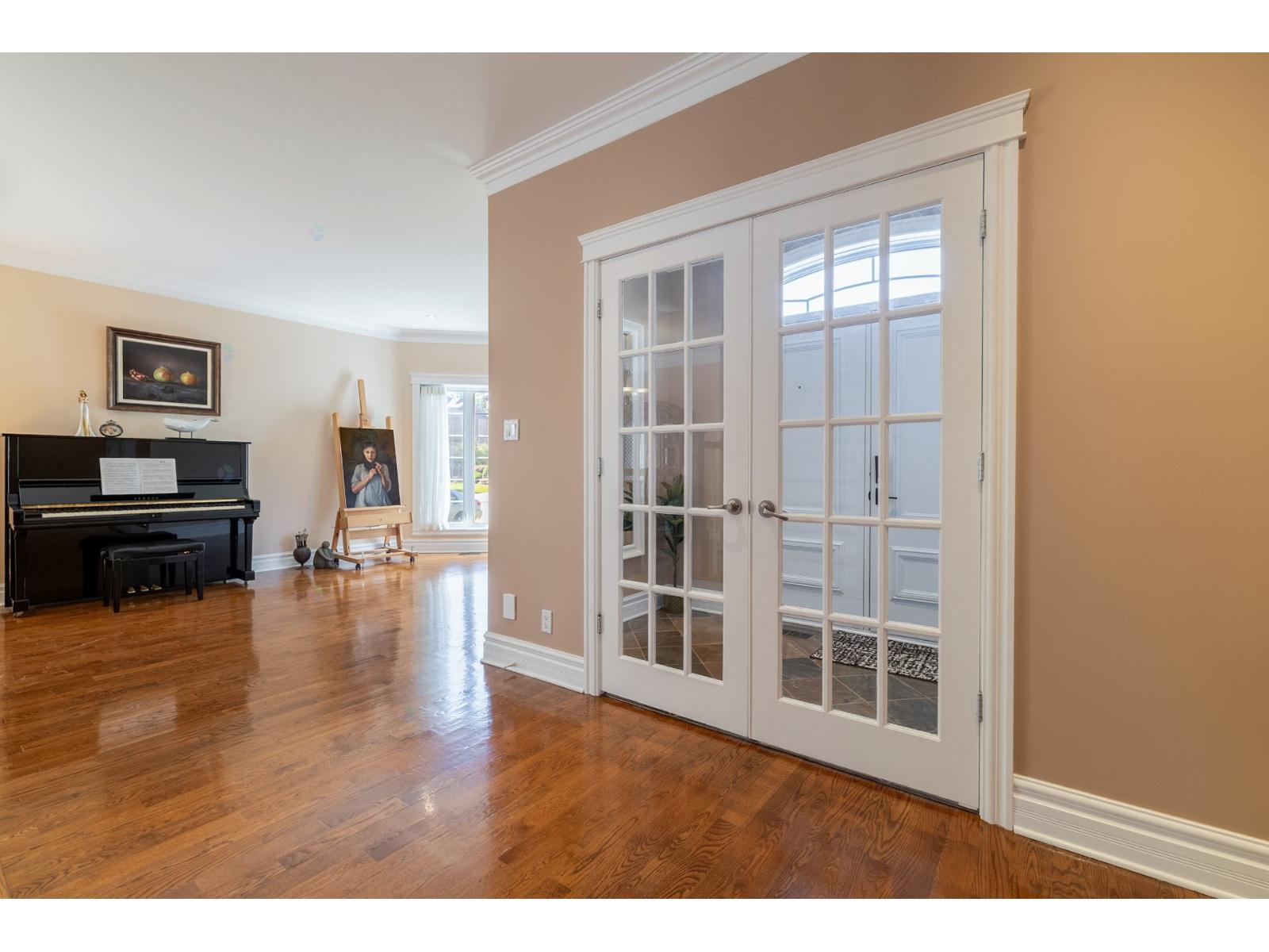 401 Rue Joseph-Couvrette Montréal (L'Île-Bizard/Sainte-Geneviève) Quebec Canada H9C2Z5 5