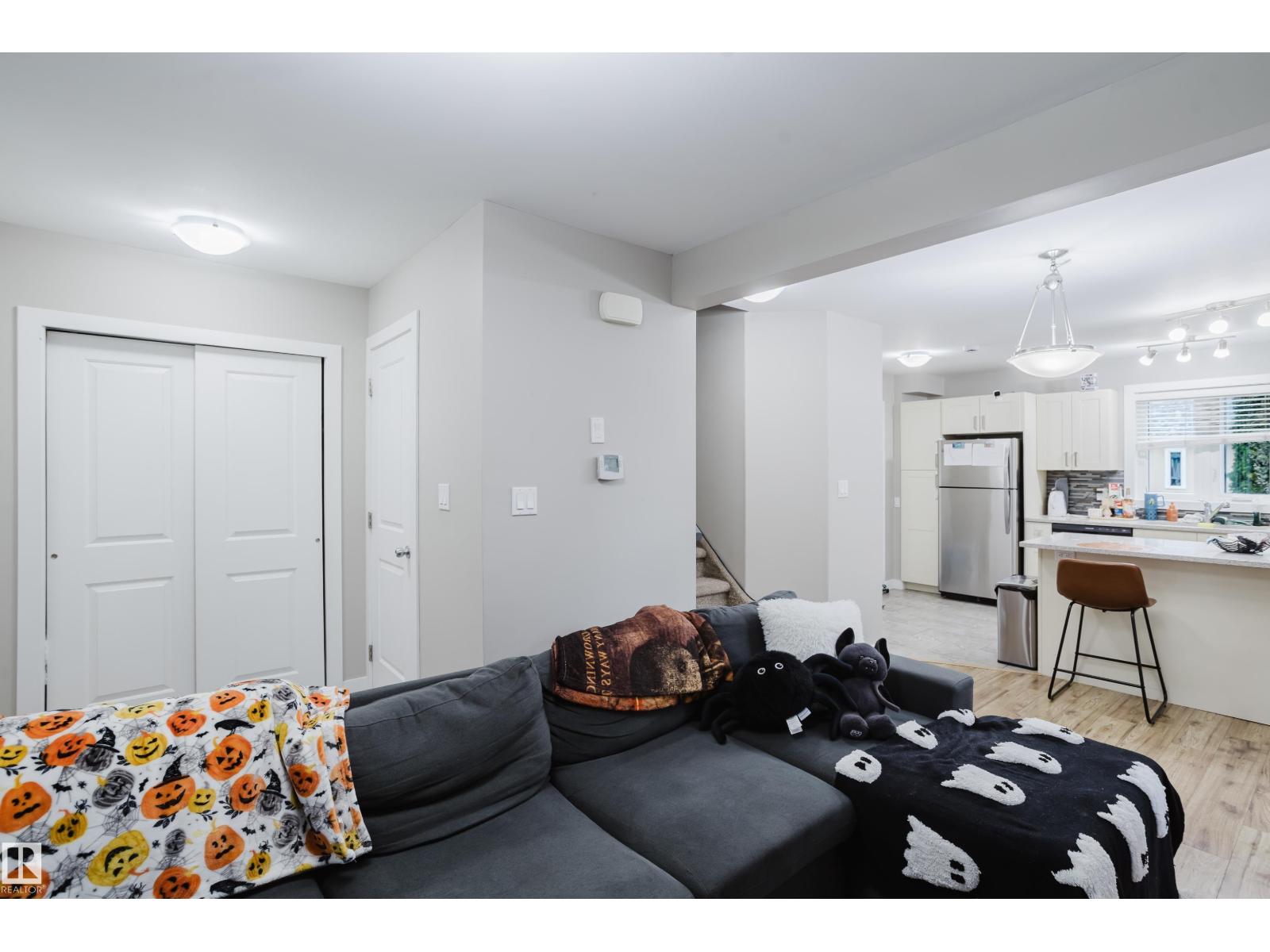10204 - 10210 113 Av Nw, Edmonton, Alberta  T5G 0W9 - Photo 11 - E4512163