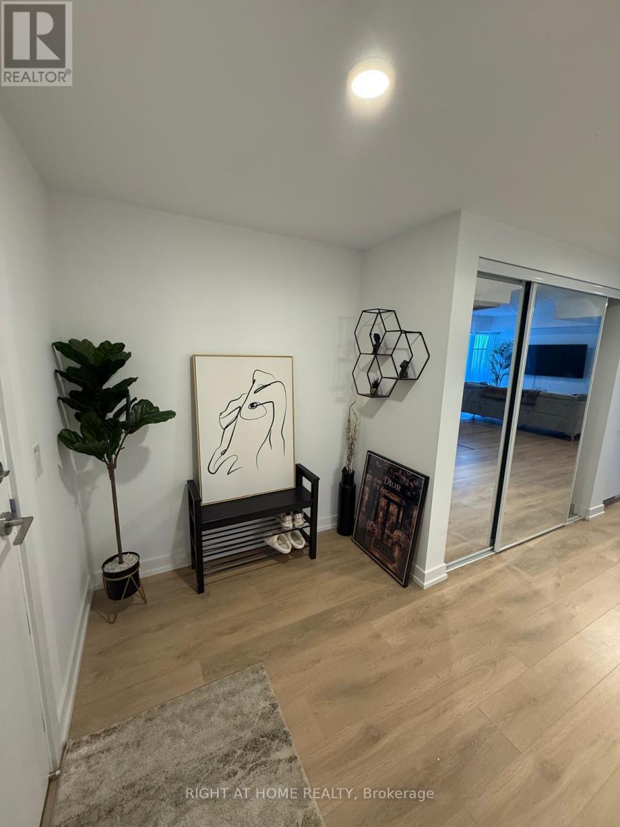 905 - 1100 SHEPPARD AVENUE W, toronto (york university heights), Ontario