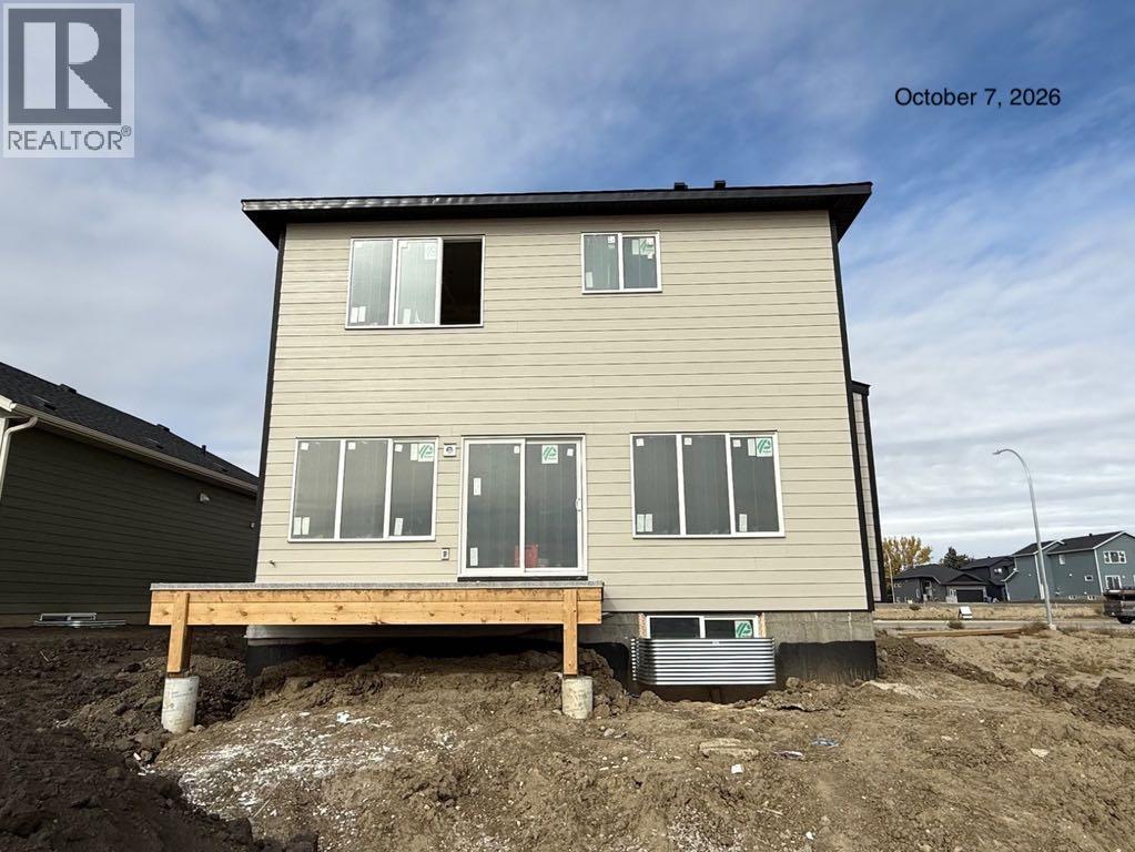 641 Mandalay Boulevard, Carstairs, Alberta  T0M 0N0 - Photo 4 - A2332056