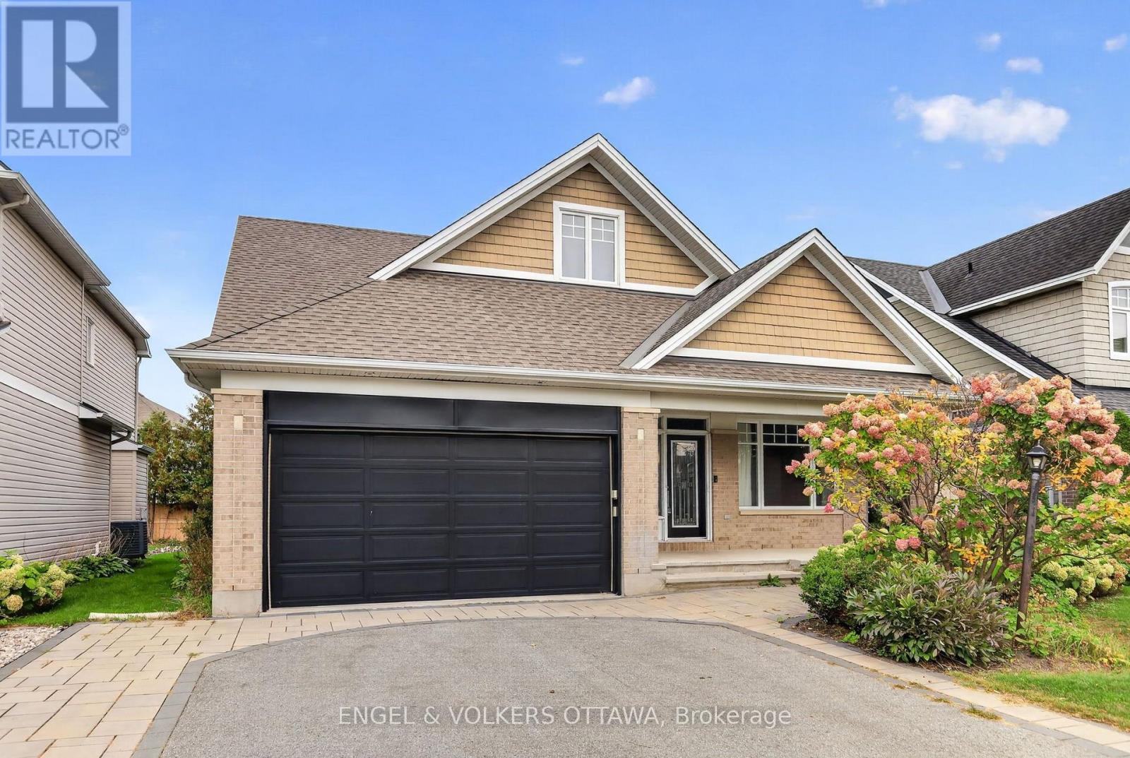 547 KILBIRNIE DRIVE, ottawa, Ontario