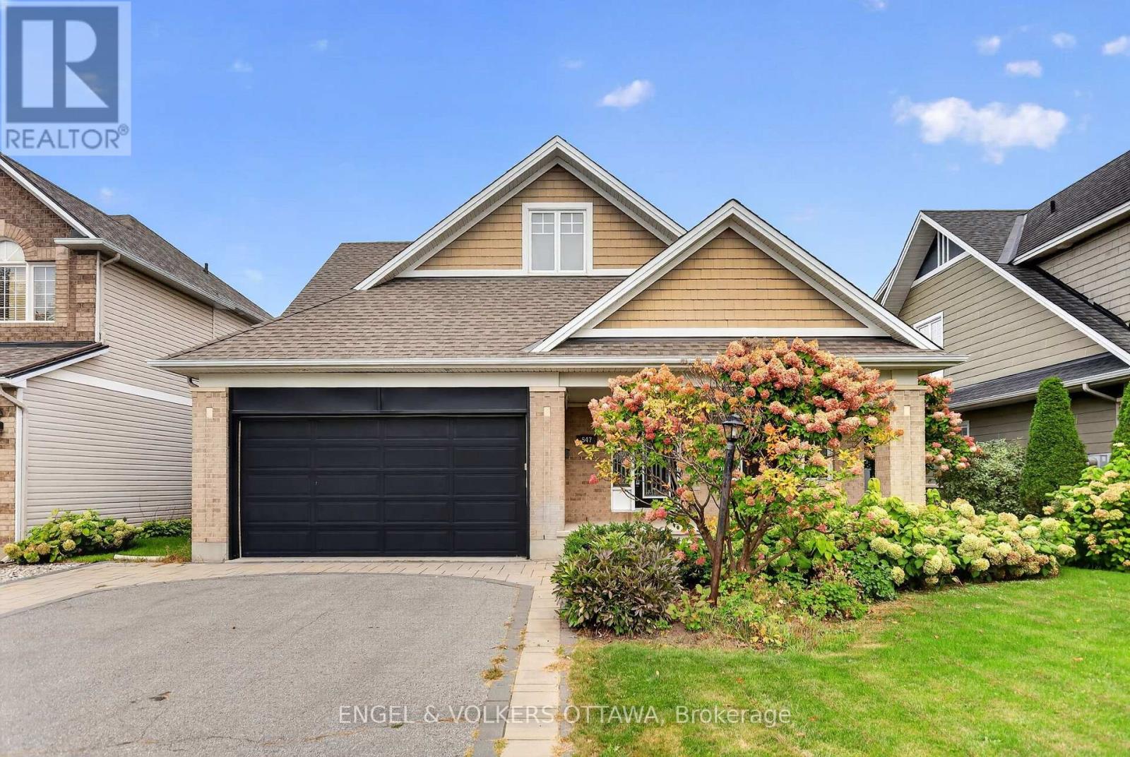 547 Kilbirnie Drive, Ottawa, Ontario  K2J 0E8 - Photo 2 - X13874708