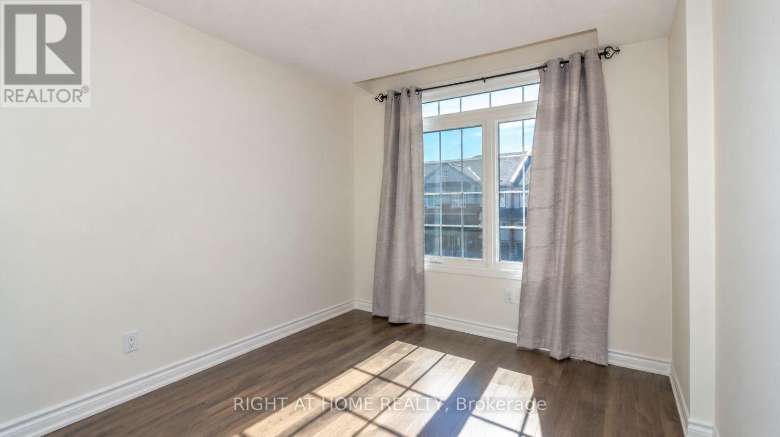 167 Shepherd Drive, Barrie, Ontario  L9J 0P9 - Photo 12 - S13874706