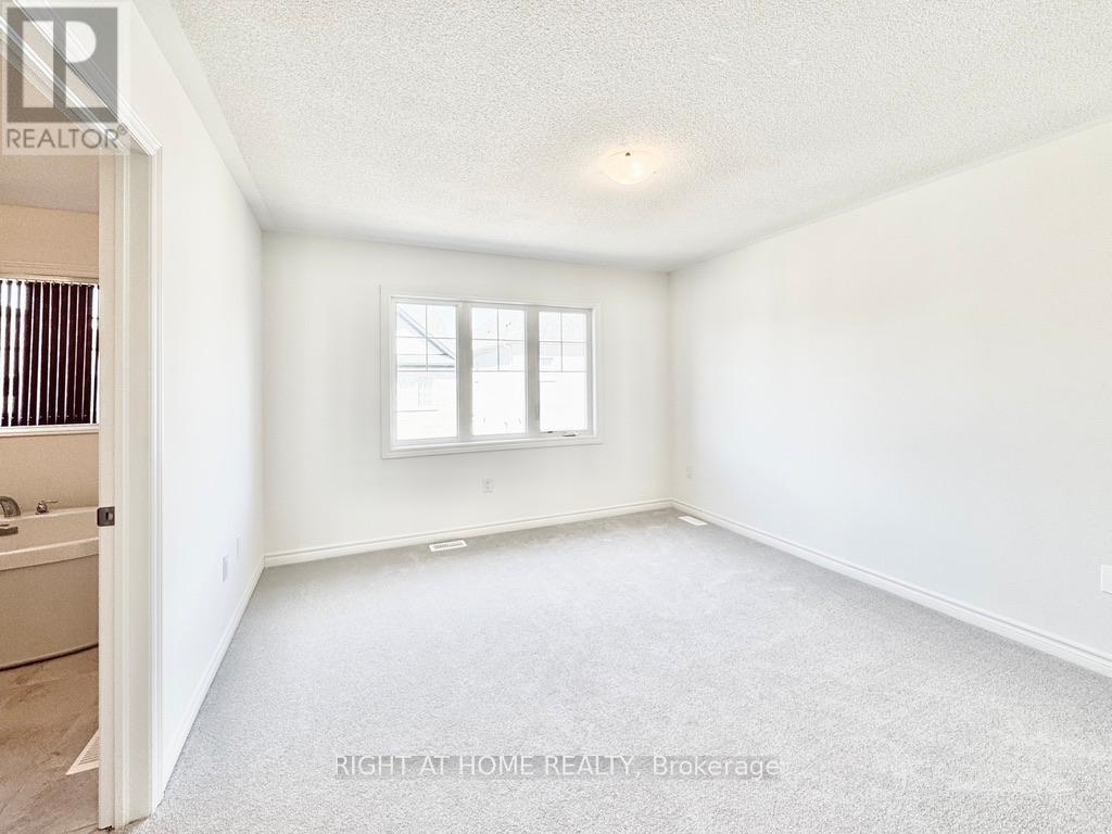 12 Daisy Street, Springwater (Midhurst), Ontario  L9X 2C5 - Photo 7 - S13874710