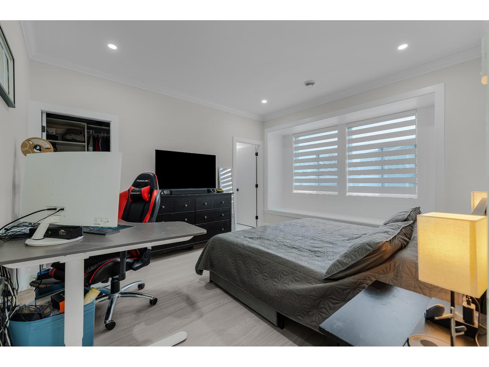 20671 76b Avenue, Langley, British Columbia  V2Y 1W7 - Photo 18 - R3171855