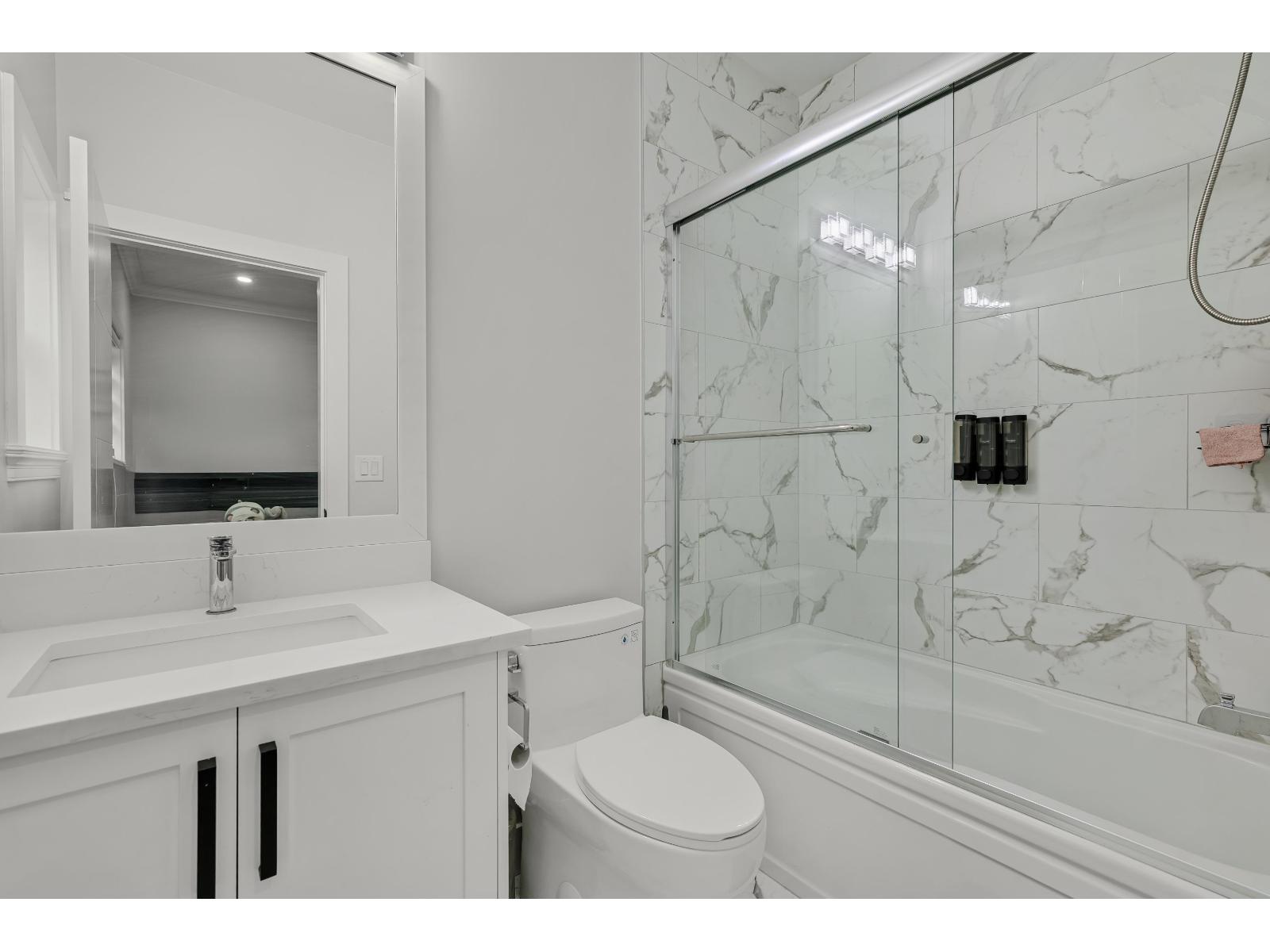 20671 76b Avenue, Langley, British Columbia  V2Y 1W7 - Photo 23 - R3171855