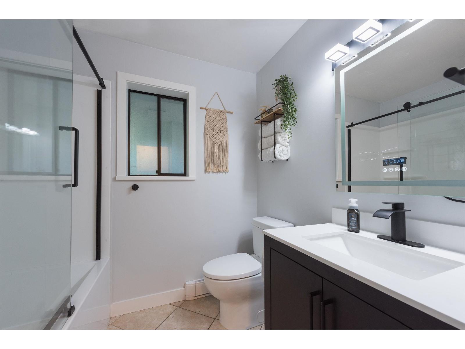 8280 Manson Street, Mission, British Columbia  V2V 6P9 - Photo 17 - R3133355