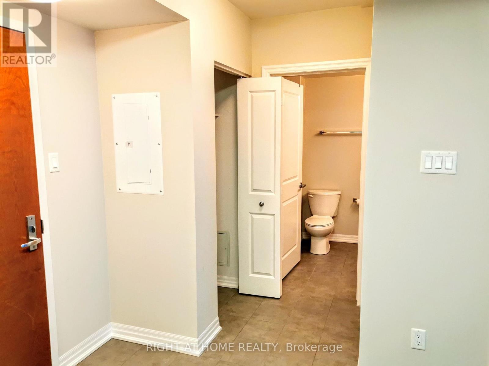 2307 - 195 Besserer Street, Ottawa, Ontario  K1N 7J6 - Photo 18 - X13874736