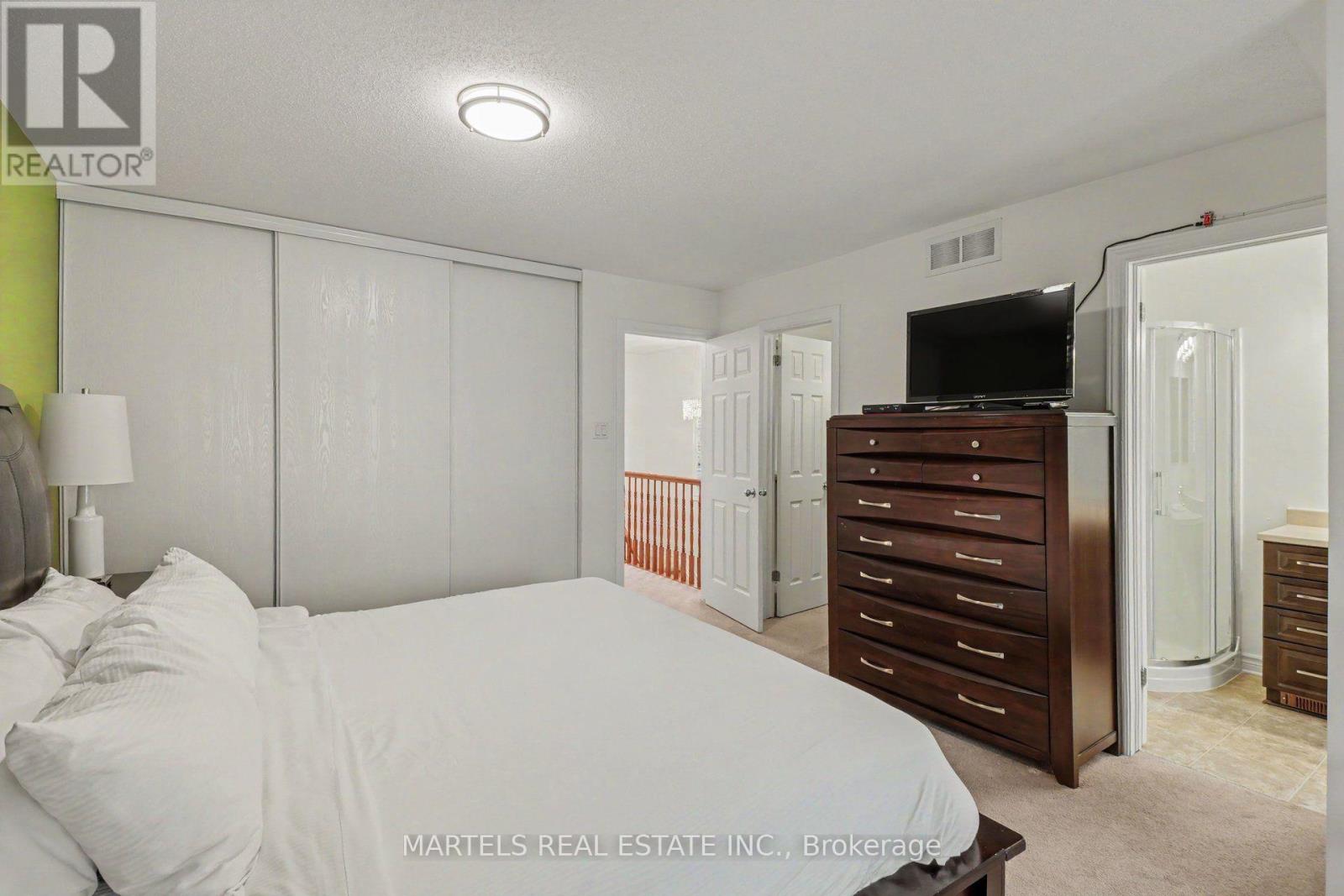 83 Indigo Street, Ottawa, Ontario  K1J 0A7 - Photo 13 - X13874778