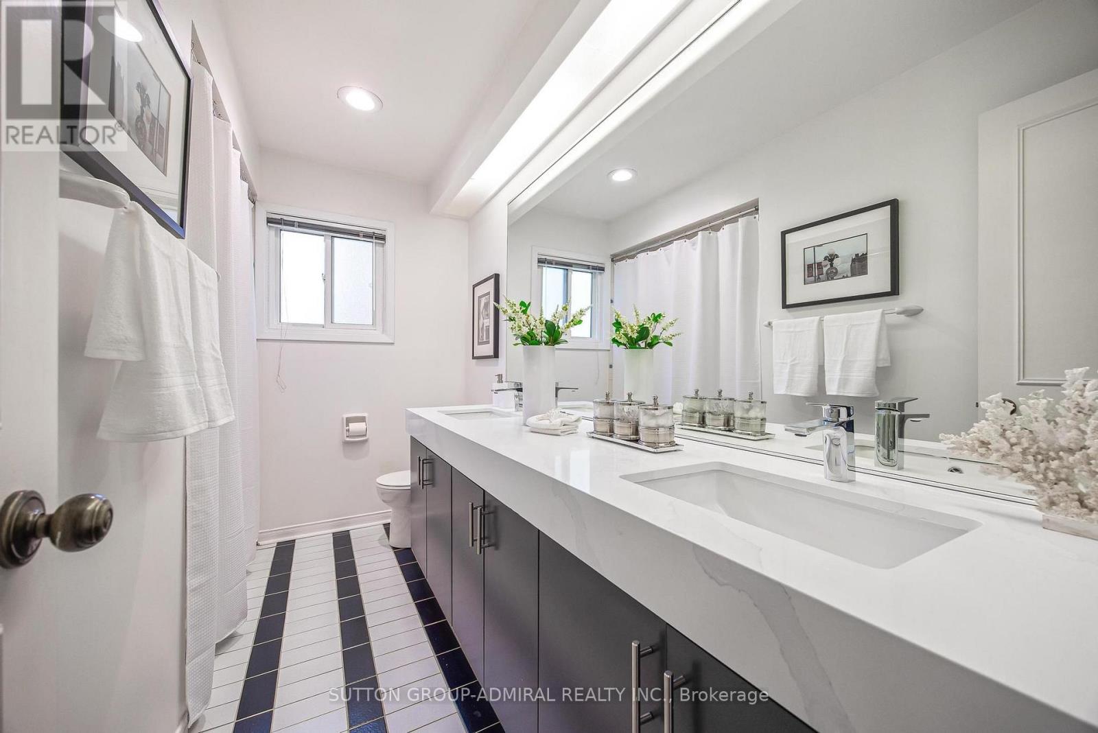 49 Hetherington Crescent, Vaughan, Ontario  L4J 2M9 - Photo 26 - N13874722