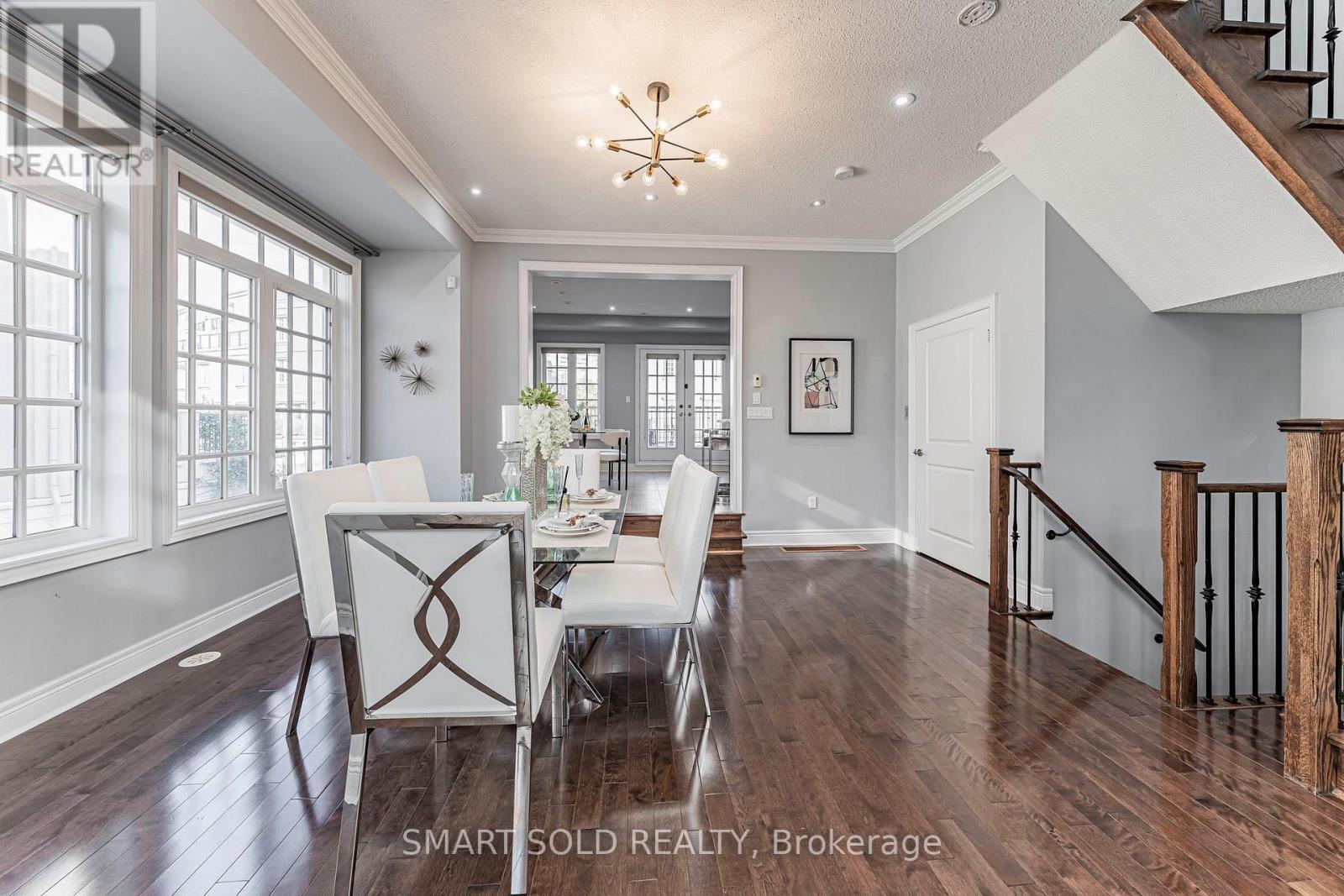 31 Lord Durham Road, Markham, Ontario  L6G 0C2 - Photo 11 - N13874762