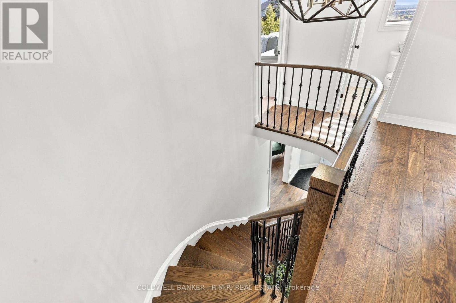 46 Honey Crescent, Barrie, Ontario  L4N 0V3 - Photo 18 - S13874750