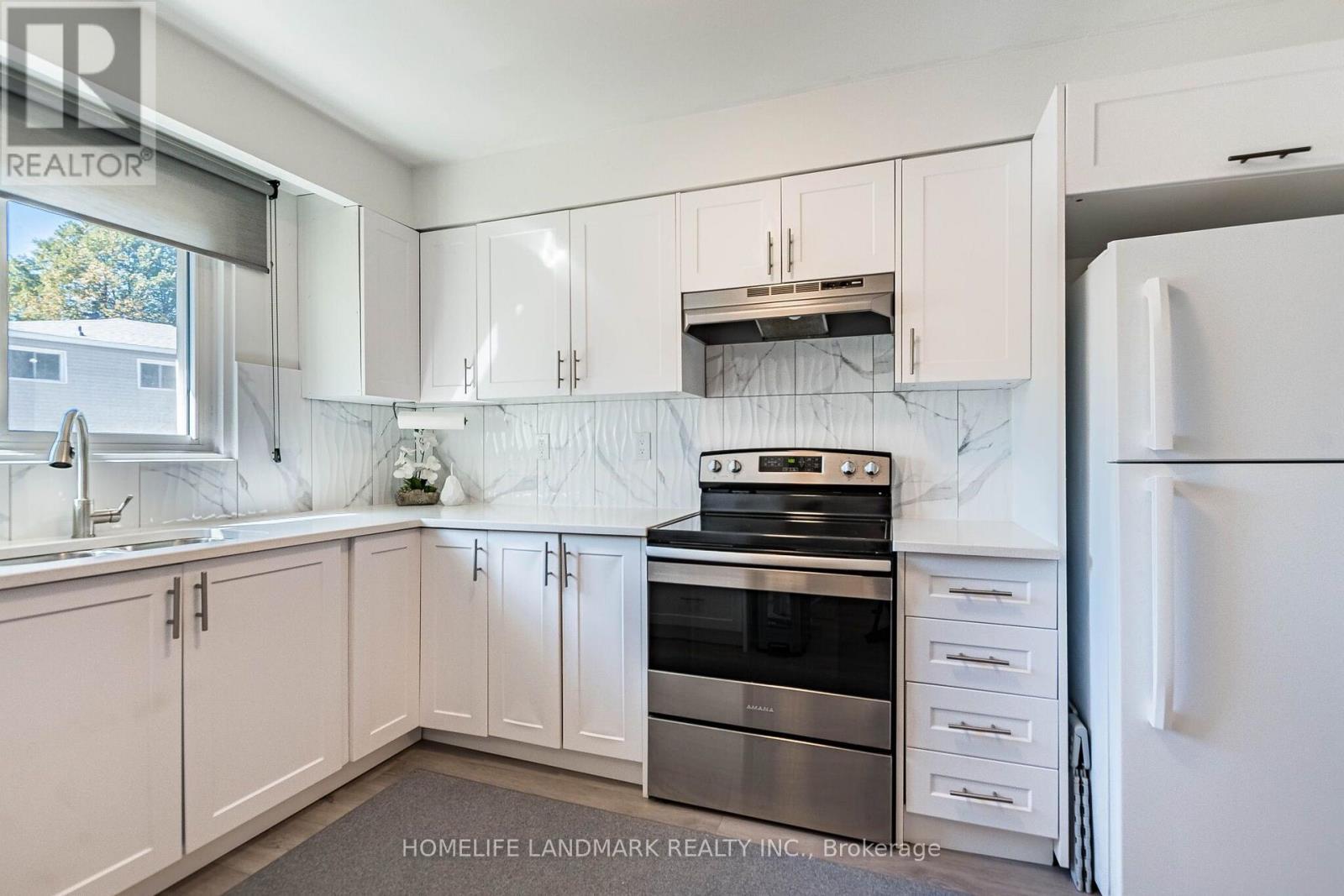 160 - 400 Mississ Valley Boulevard, Mississauga, Ontario  L5A 3N6 - Photo 5 - W13874738