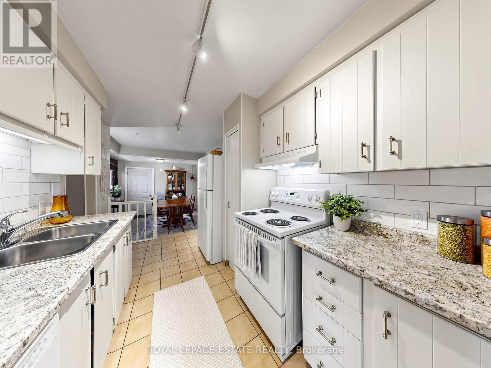 38 Burbank Crescent, Orangeville, Ontario  L9W 3S9 - Photo 13 - W13874744