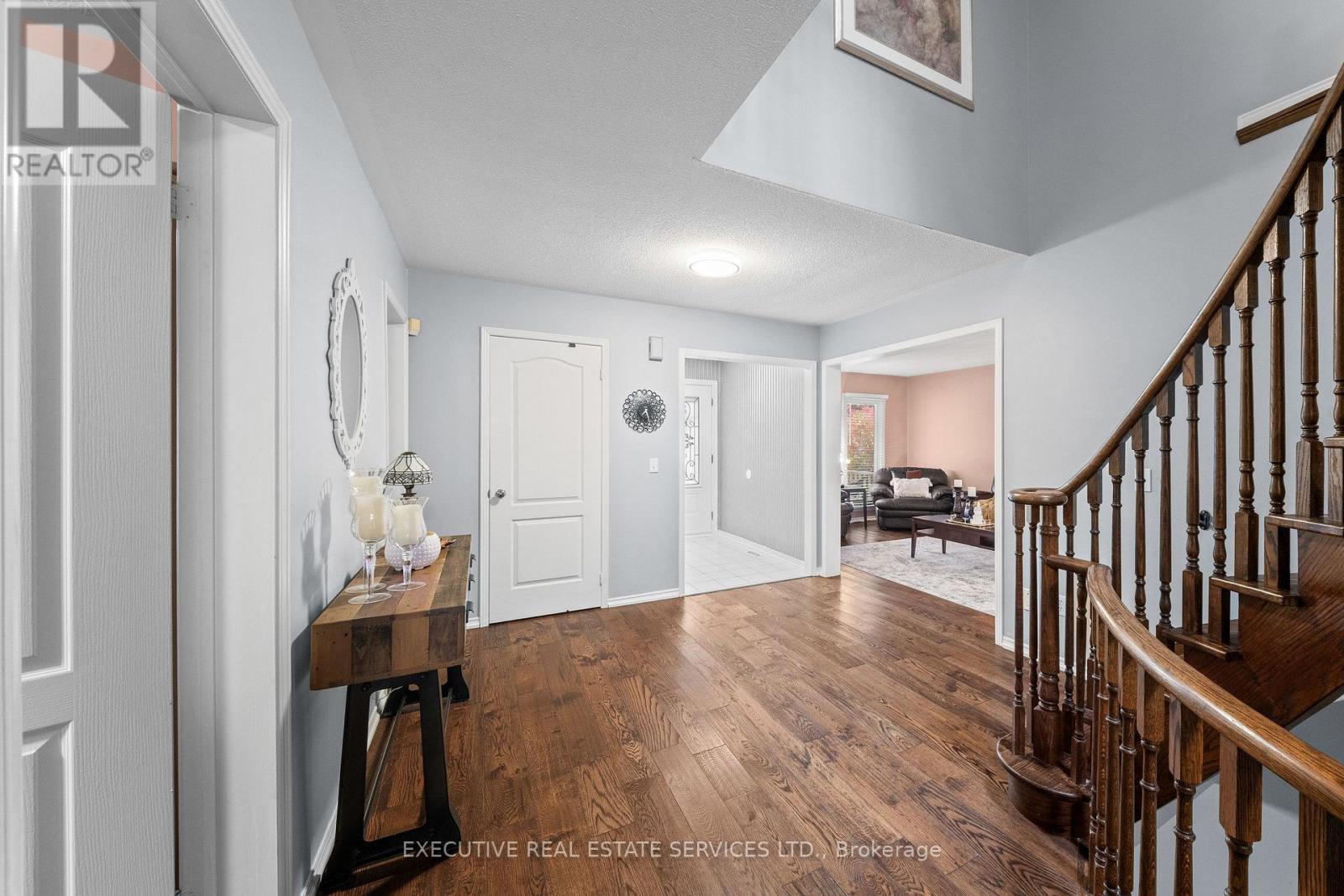 56 Pleasant Valley Place, Brampton, Ontario  L6S 5S1 - Photo 9 - W13874748