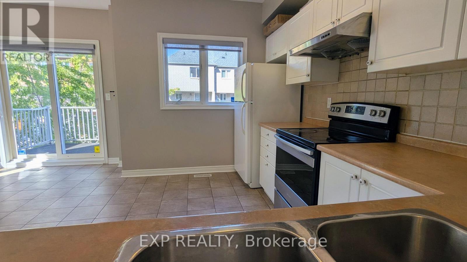 136 Galleria Pkwy, Markham, Ontario  L3T 7T7 - Photo 7 - N13865292