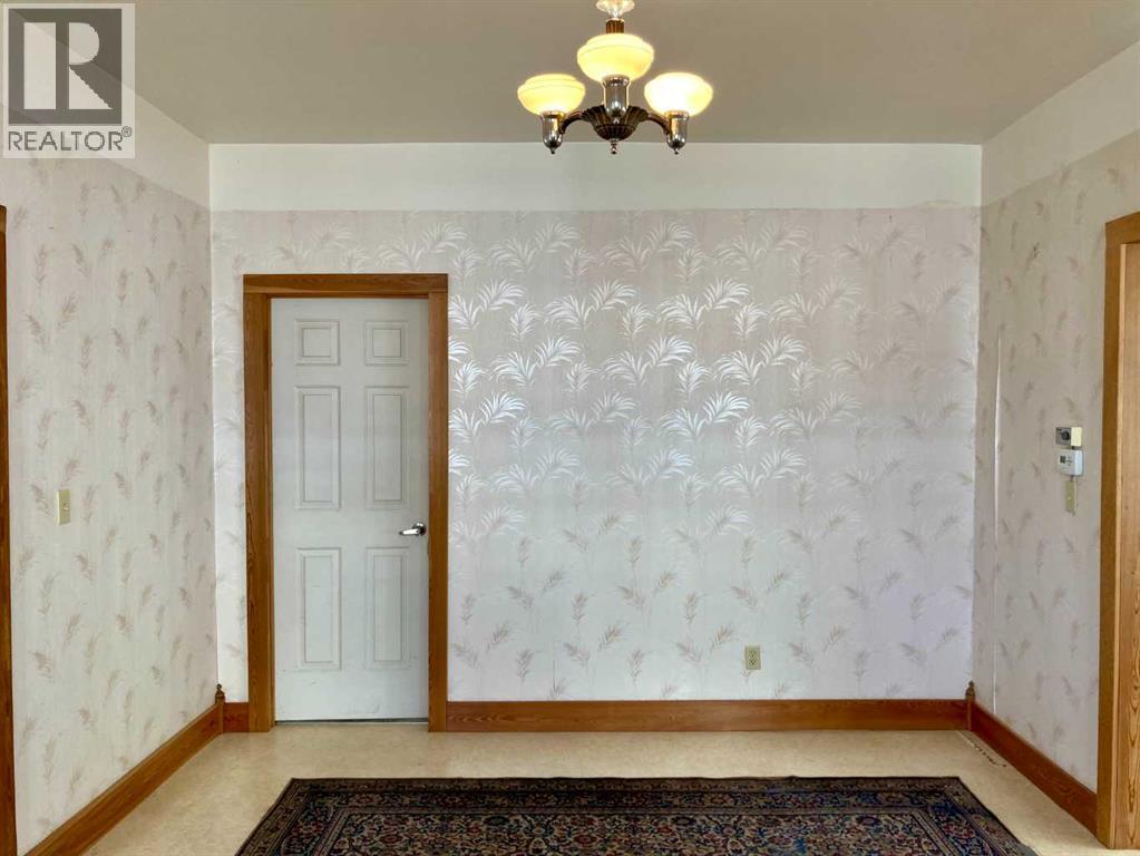 12165 21 Avenue, Blairmore, Alberta  t0k 0e0 - Photo 15 - A2349879
