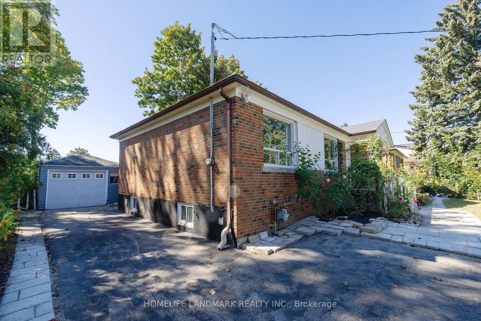 236 Southview Road, Oakville, Ontario  L6K 2P4 - Photo 11 - W13858042