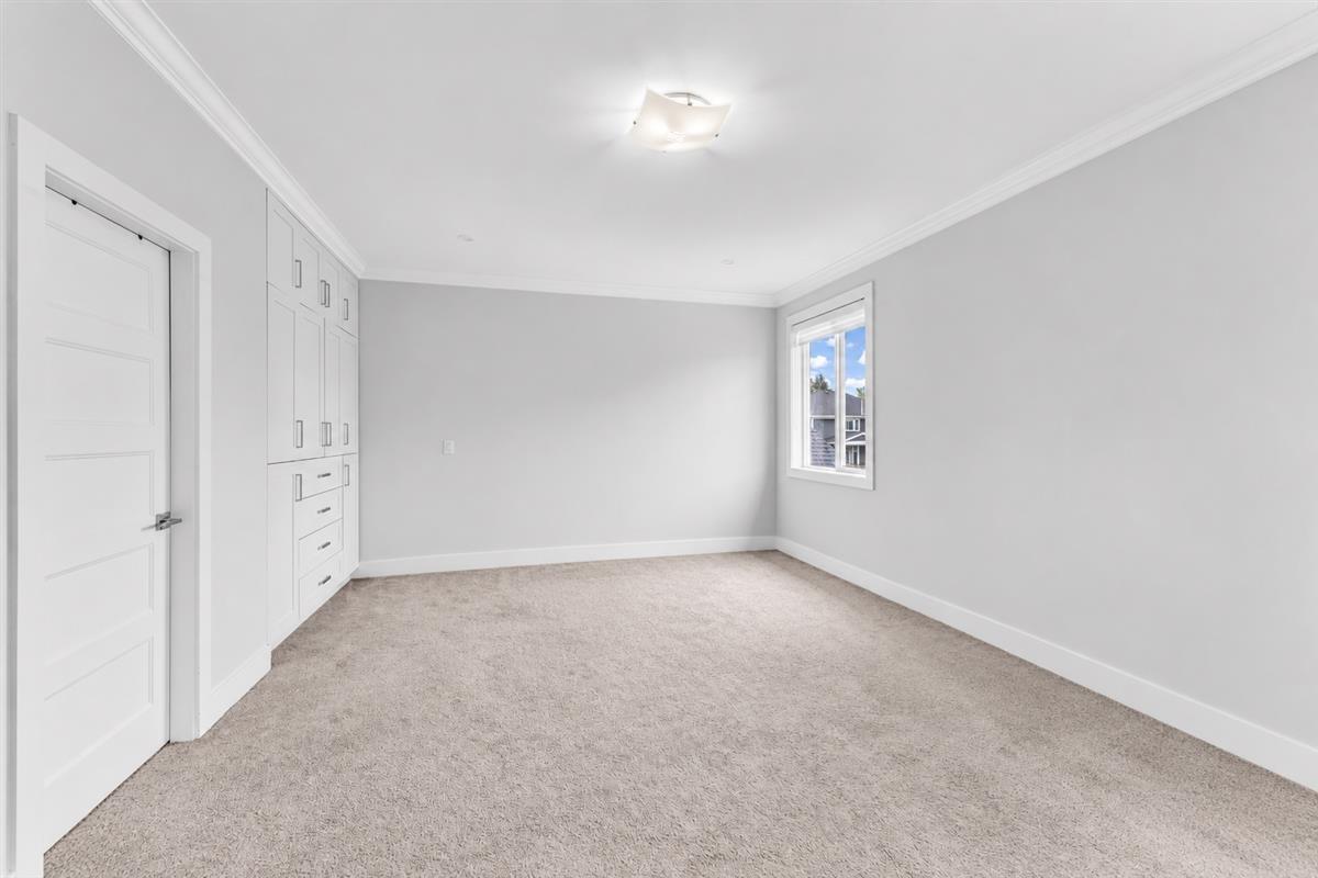 16520 20a Avenue, Surrey, British Columbia  V3Z 0X6 - Photo 8 - R3173084