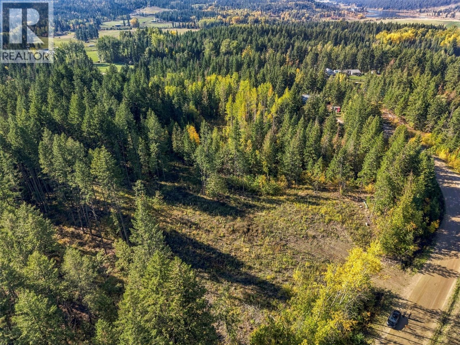8488 Black Mountain Road, Chase, British Columbia  V0E 1M0 - Photo 4 - 10402899