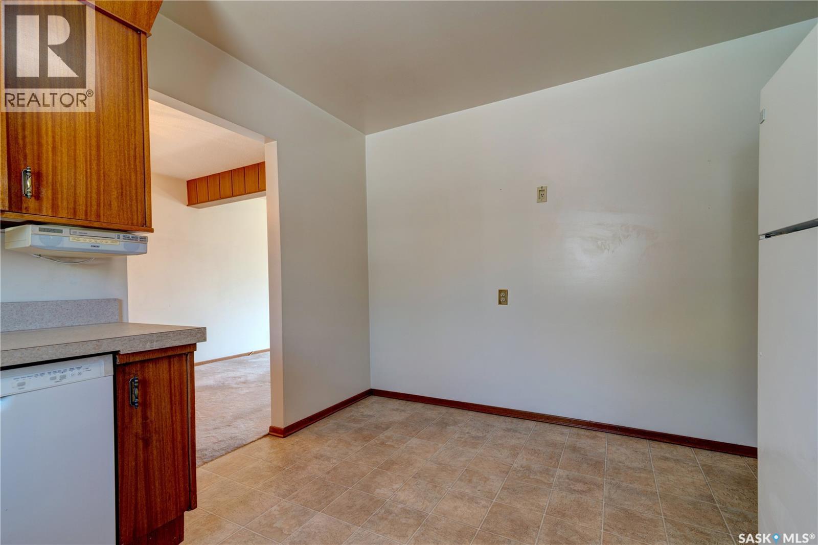 5 Wheaton Crescent, Regina, Saskatchewan  S4S 2Z3 - Photo 13 - SK050671