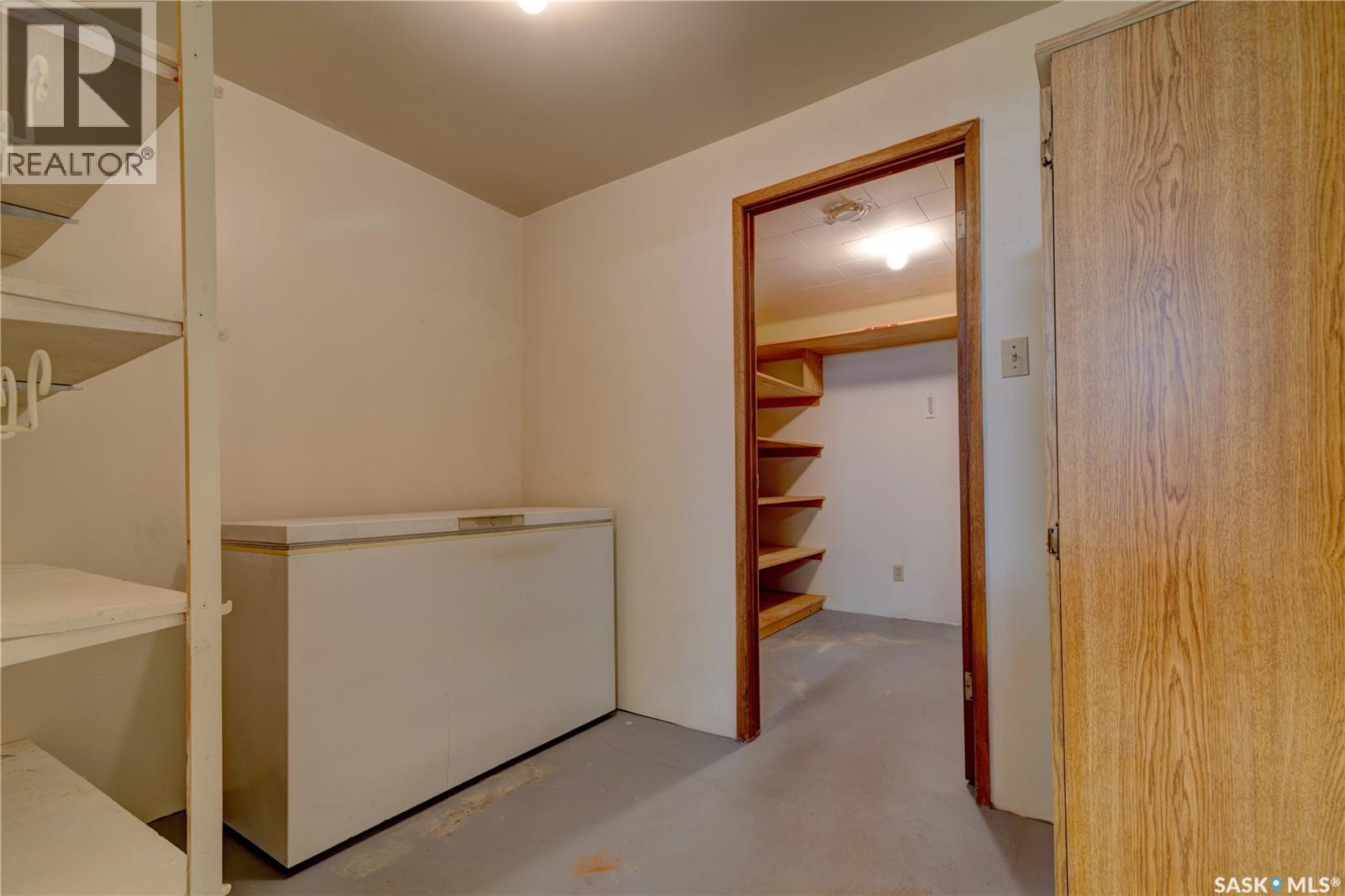 5 Wheaton Crescent, Regina, Saskatchewan  S4S 2Z3 - Photo 38 - SK050671