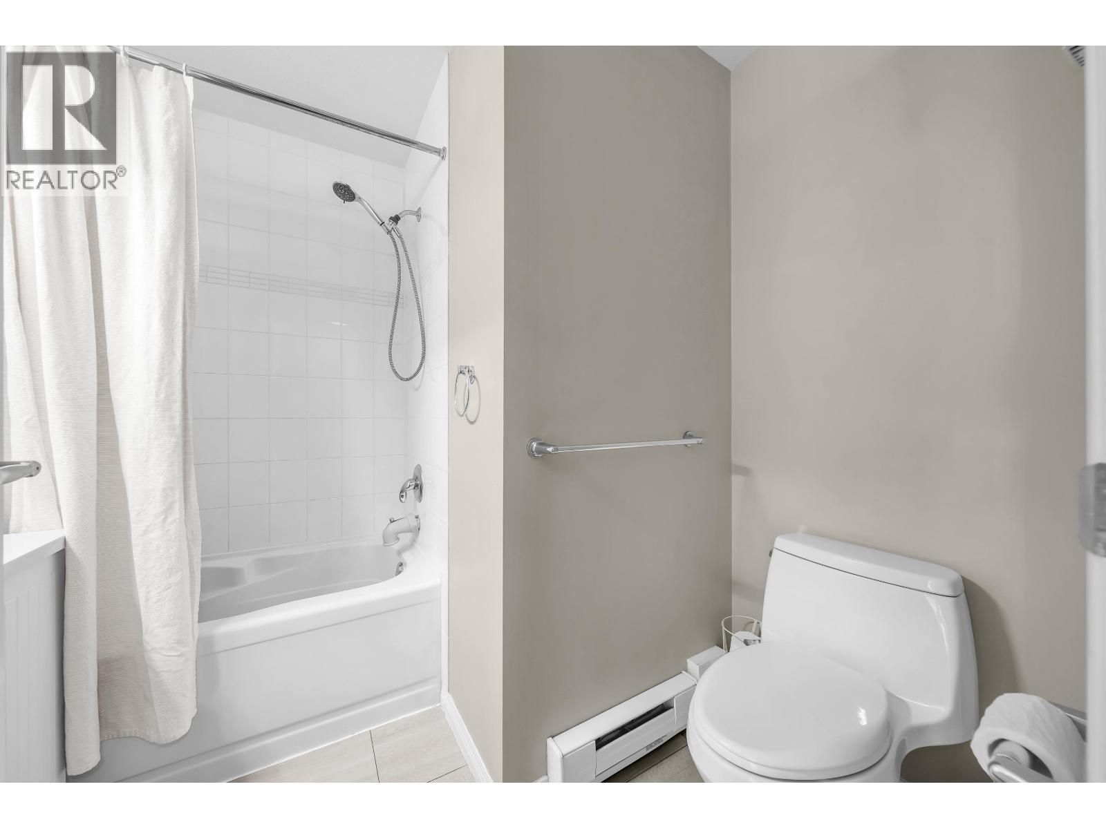 42 6388 Alder Street, Richmond, British Columbia V6Y 4G4 - Photo 6 - R3172438