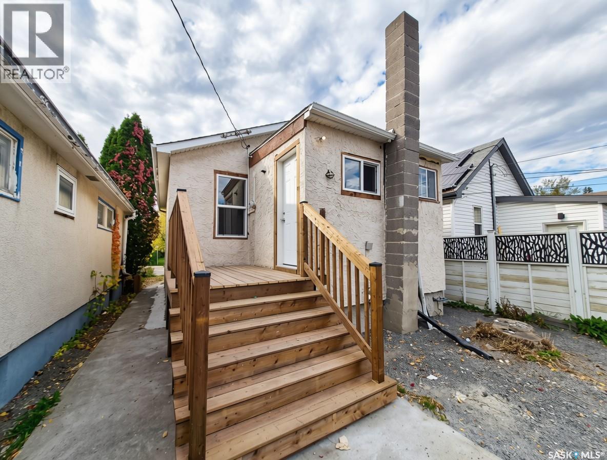 815 Elphinstone Street, Regina, Saskatchewan  S4T 3L5 - Photo 16 - SK050557