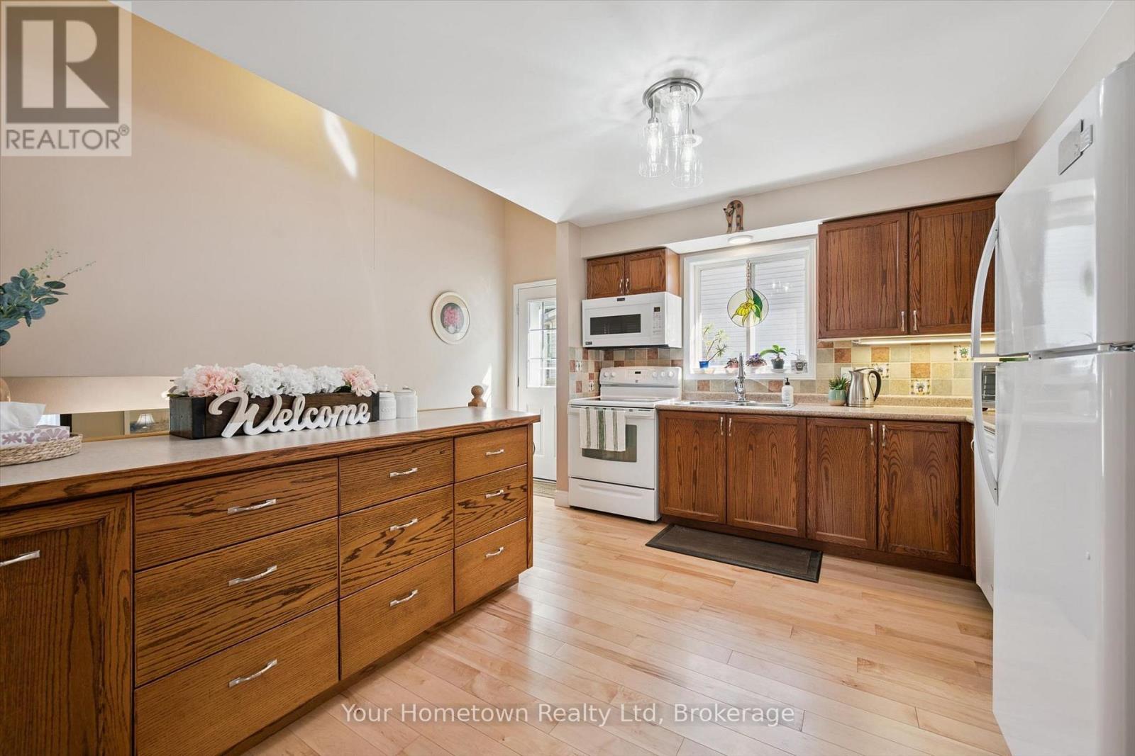 45 Peglar Crescent, Centre Wellington, Ontario  N1M 3T3 - Photo 11 - X13874872