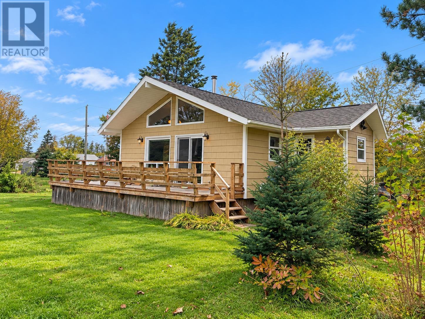 183 Bagnall Lane, Stanhope, Prince Edward Island  C0A 1P0 - Photo 1 - 202625372