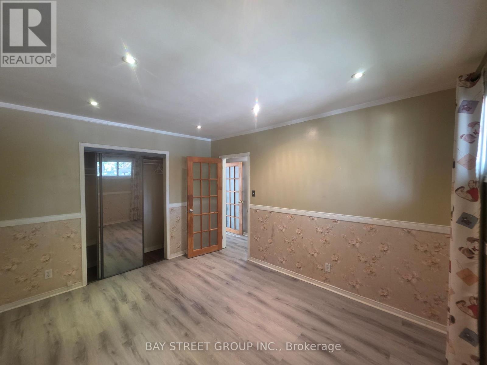Main - 211 Beechy Drive, Richmond Hill, Ontario  L4C 2X6 - Photo 11 - N13705188